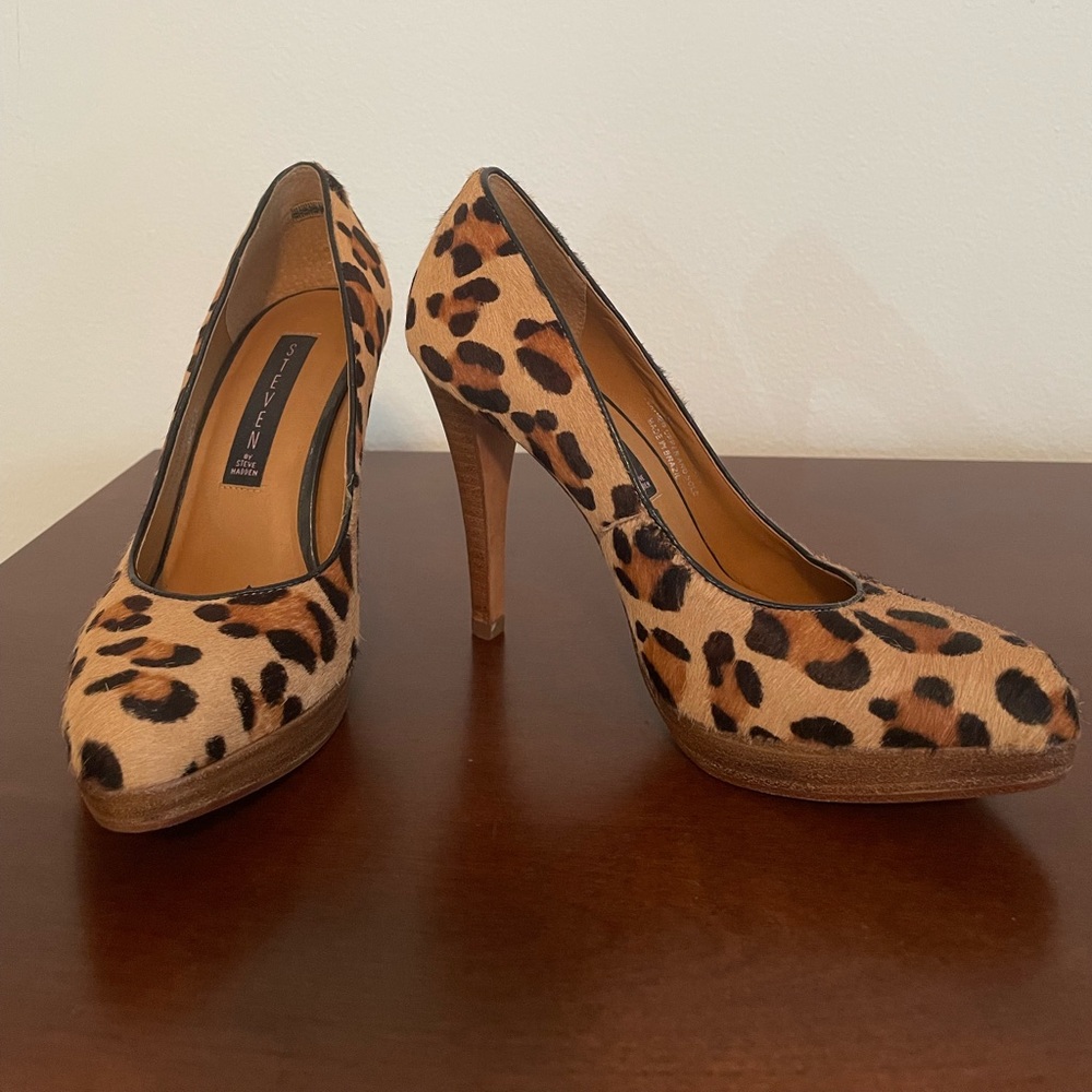 STEVEN by Steve Madden Leopard Print Pony Hair Pumps Heels Size 8.5 (run small)
